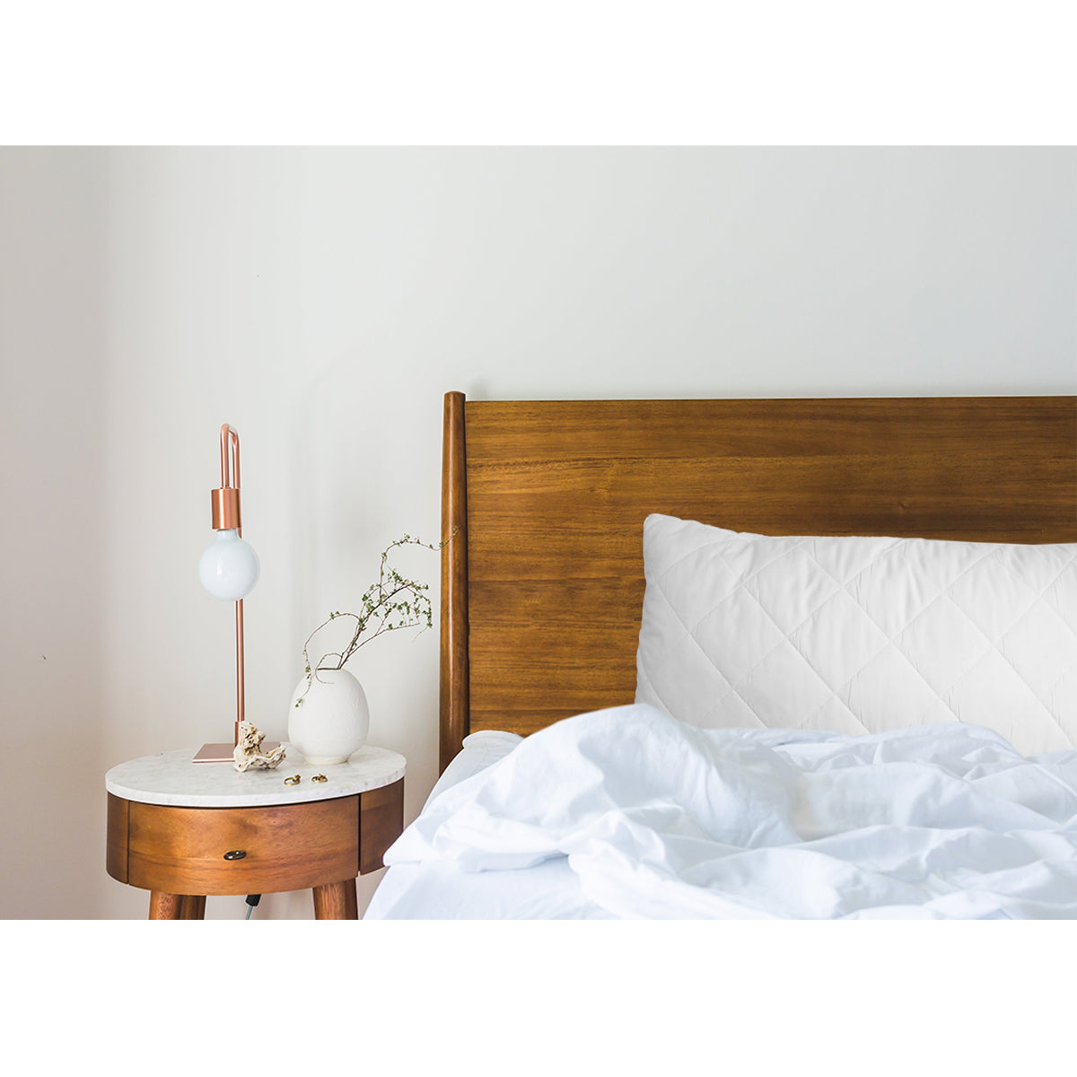 ALMOHADA KING SIZE CAPITONADA CON FUELLE Y CORDÒN 9667